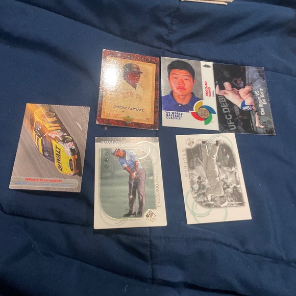 Sports card - Picture 1 of 1